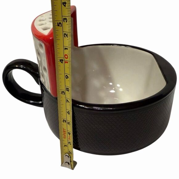 Hockey Puck Soup Bowl 16 oz Ceramic Goal Net Black Red Textured Novelty Gift 🏒 - Picture 7 of 10